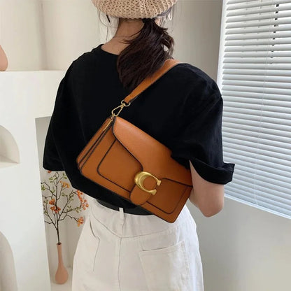 Küçük Kare Çanta