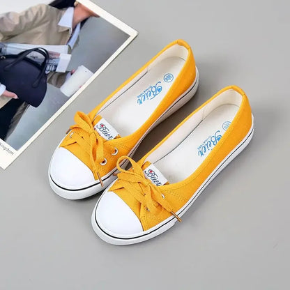 Lace-up casual canvas shoes for women