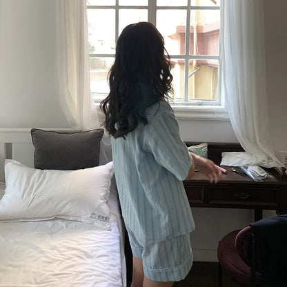 Kısa Kollu Çizgili Şort Pijama Takımı