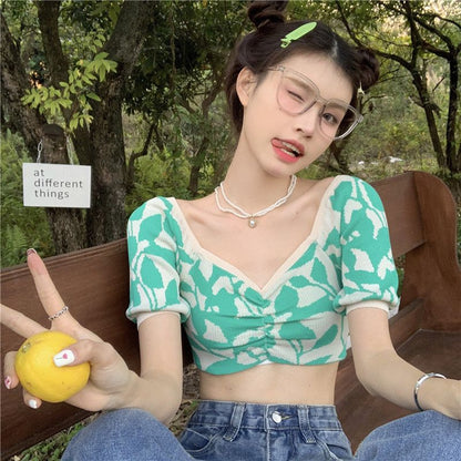 Puff SleeveV-neck Summer Basics T-shirt