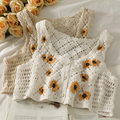 Floral Embroidery Sleeveless Buttons Crop Tops