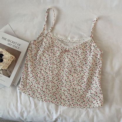 Vintage Lace Slim Crop